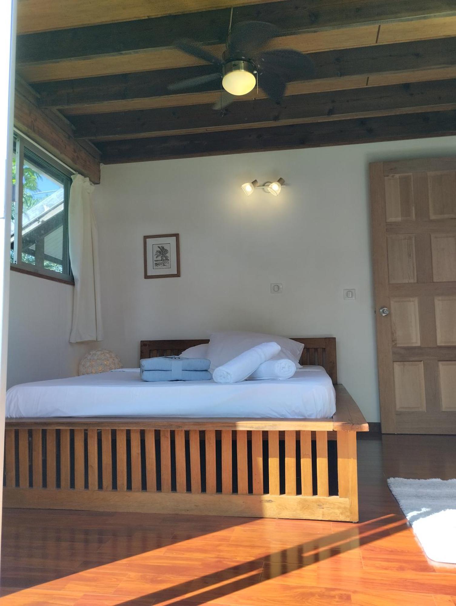 Tema'E Beach House Temae Екстериор снимка