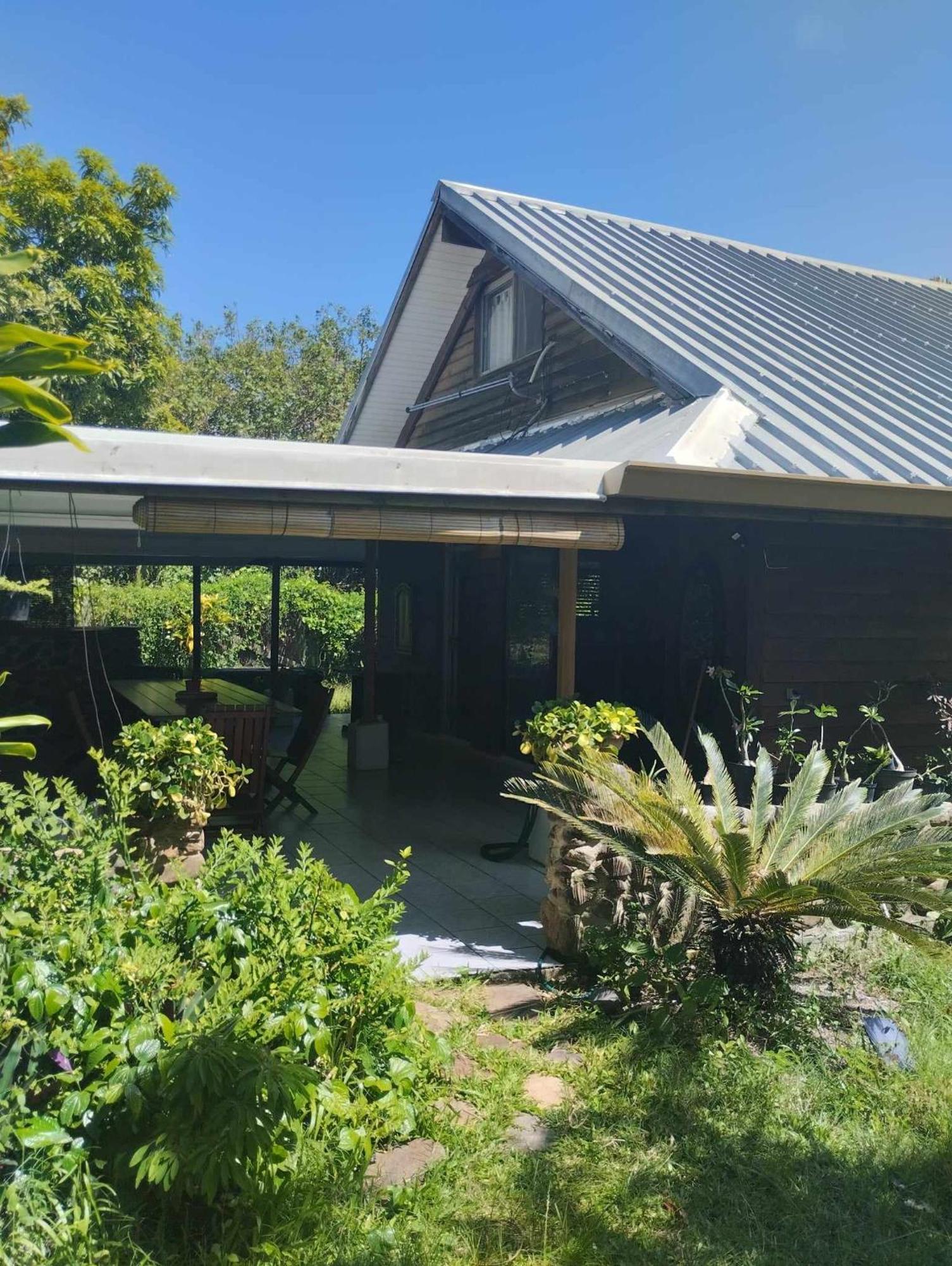 Tema'E Beach House Temae Екстериор снимка