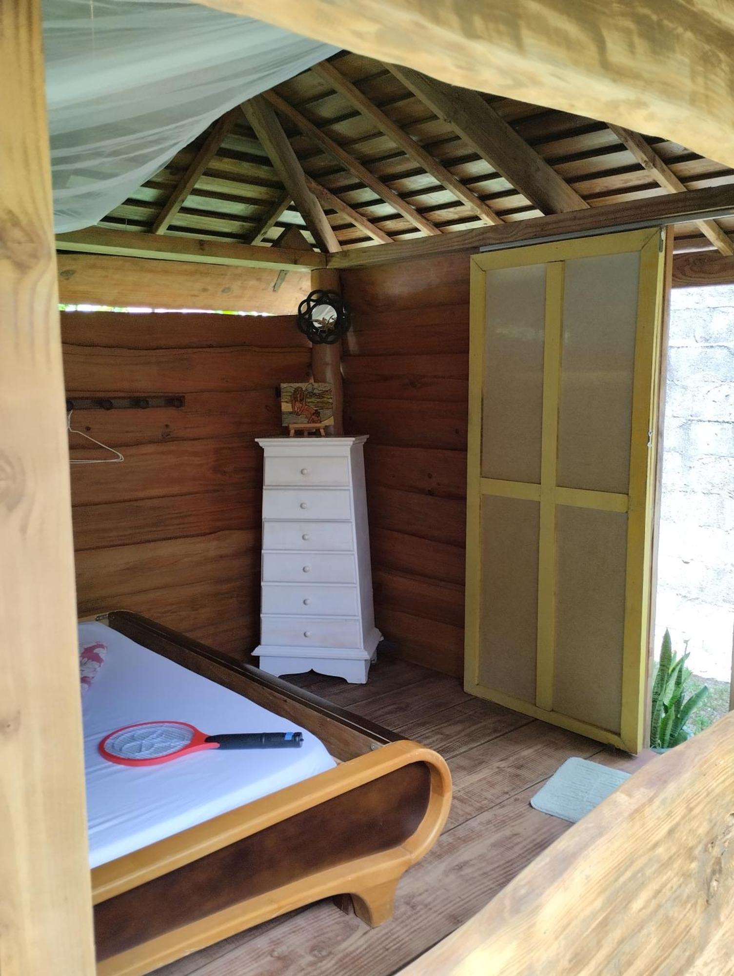 Tema'E Beach House Temae Екстериор снимка